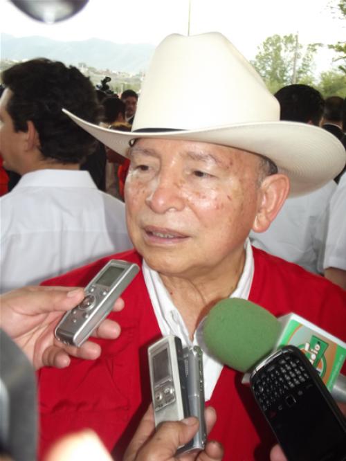 Panistas quieren seguir bailando arriba de la silla: MCV